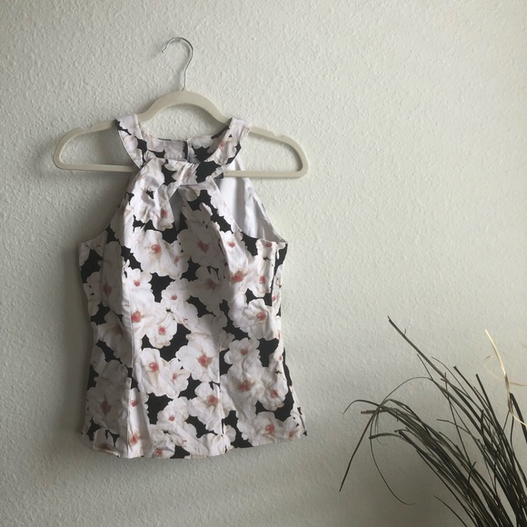 WHBM structured floral halter top - Picture 9 of 9